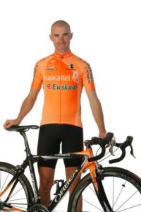 Iñaki Isasi pasa al staff técnico de Euskaltel